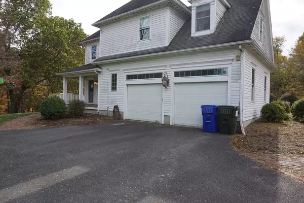 Hampden, MA 01036,31 Glendale View Drive