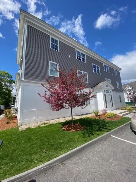 47 Saunders Street #47, North Andover, MA 01845