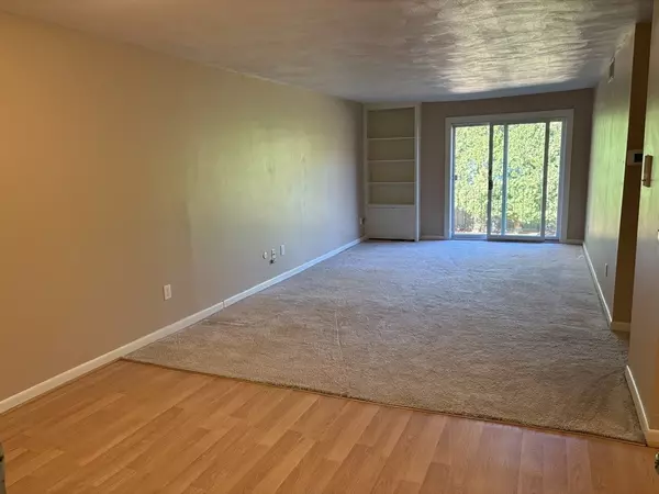 Rutland, MA 01543,176 Maple Ave #2-26