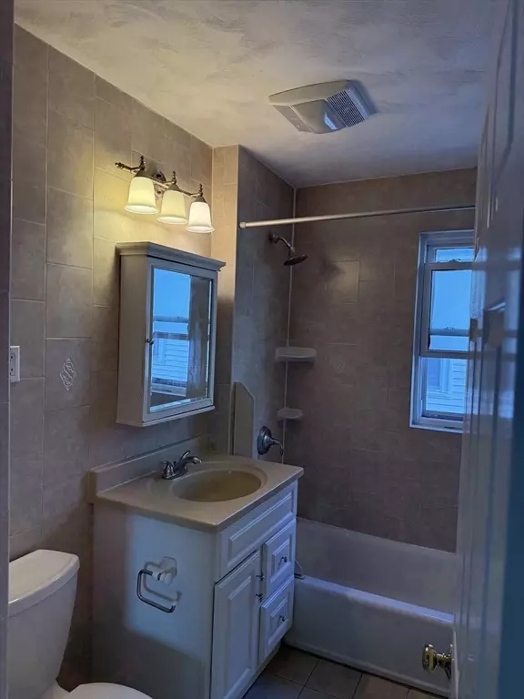 Medford, MA 02155,234 Central Ave #2