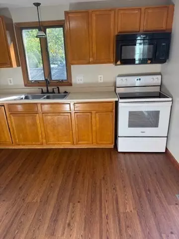 Springfield, MA 01129,61 Glenmore Street