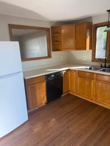 Springfield, MA 01129,61 Glenmore Street