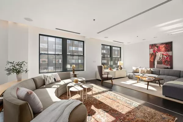 Boston, MA 02127,9 W Broadway #618