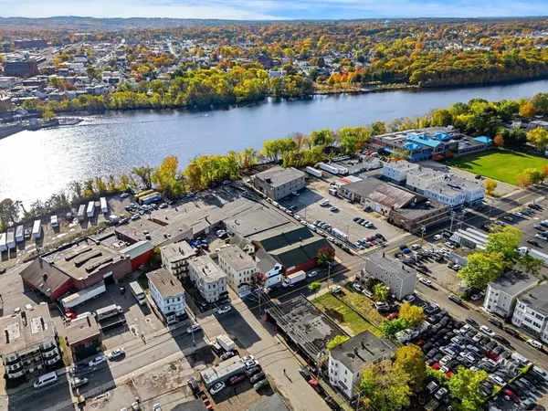 Lawrence, MA 01841,82 Water St