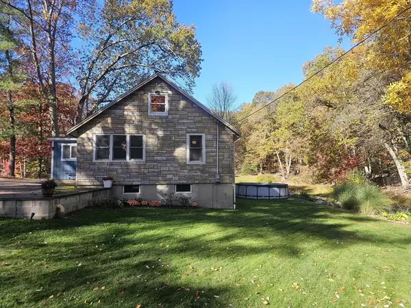 Middleton, MA 01949,1 Mill Terrace