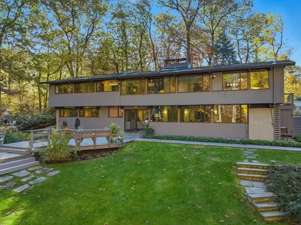 Andover, MA 01810,80 Wildwood Road