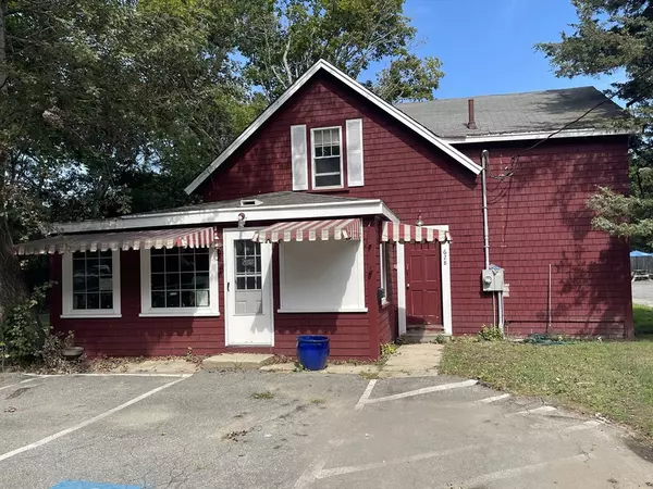 Barnstable, MA 02632,628 Craigville Beach Rd