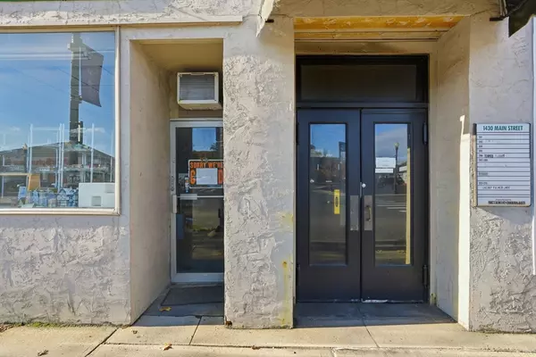 Palmer, MA 01069,1428-1434 Main St,