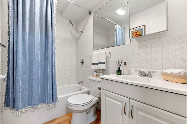 Boston, MA 02113,46 Lewis Street #A