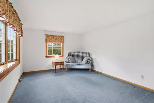 East Longmeadow, MA 01028,63 Marshall St