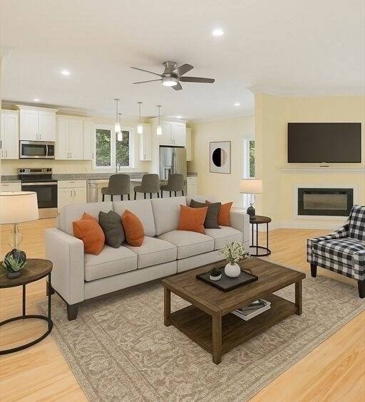 Rutland, MA 01543,14A Welch Ave