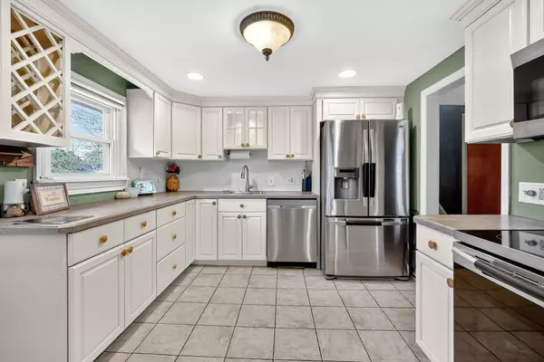 Springfield, MA 01128,1680 Parker St