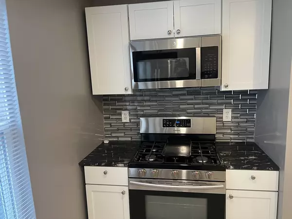 Malden, MA 02148,1015 Eastern #2