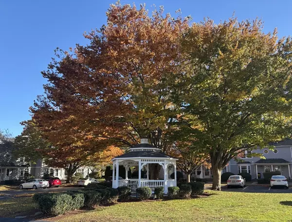Fairhaven, MA 02719,446 Dana Farms #446