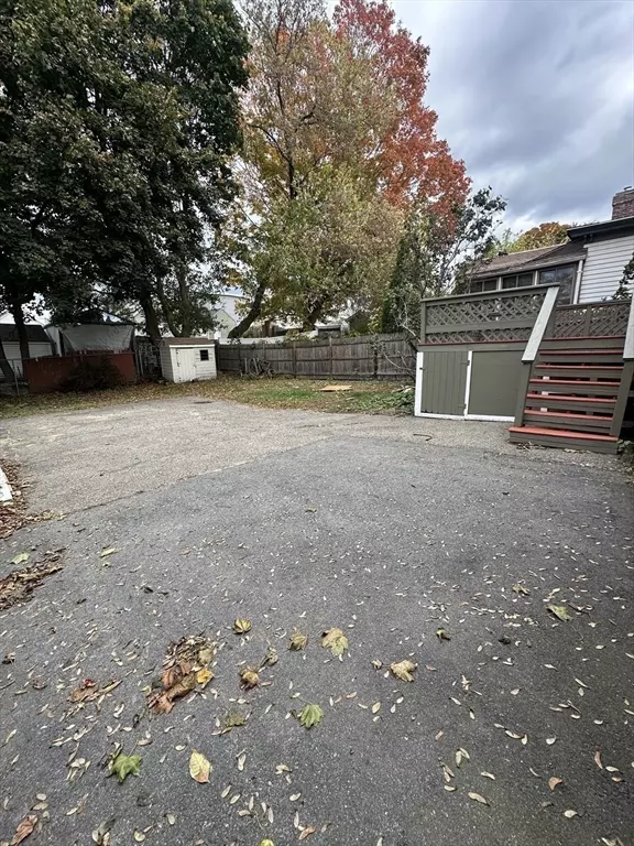 Haverhill, MA 01830,61 5th Avenue