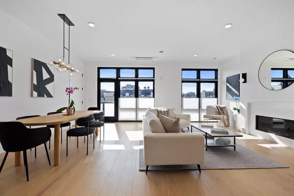 14 Green Street #PH1, Brookline, MA 02446