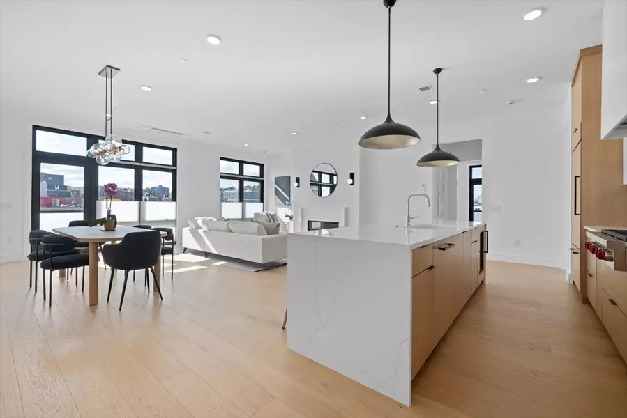 14 Green Street #PH1, Brookline, MA 02446