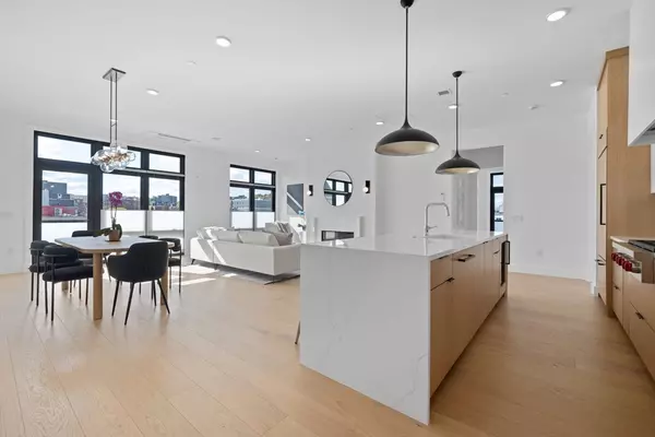 14 Green Street #PH1, Brookline, MA 02446