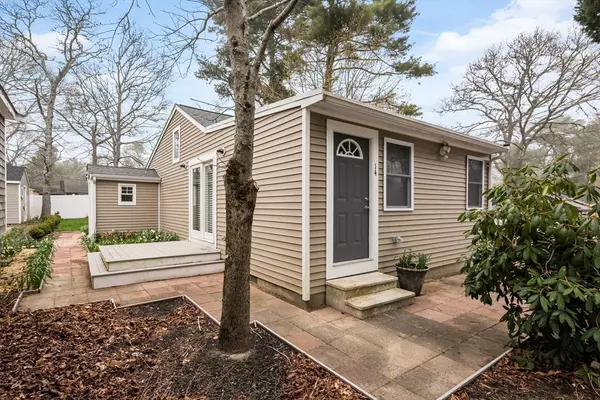 Plymouth, MA 02360,14 Buttonwood Lane