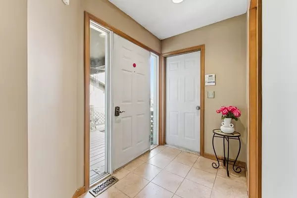 Agawam, MA 01001,82 Dogwood Lane #82