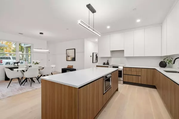 Wellesley, MA 02482,16 Stearns Rd #207