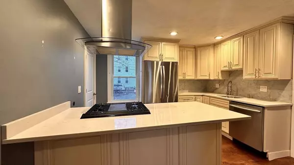 Boston, MA 02122,117 Park St #1