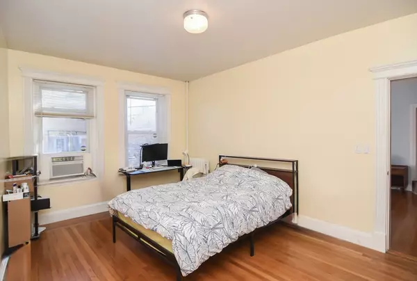Brookline, MA 02446,96 Saint Paul #3