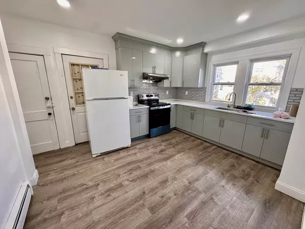 Quincy, MA 02170,77-79 N. Central Ave #79