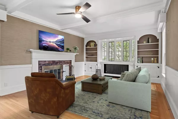 Attleboro, MA 02703,125 County St