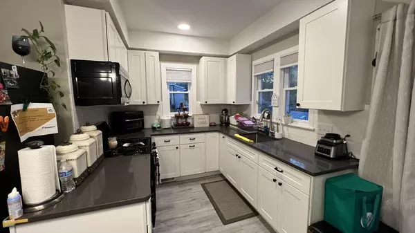 Wakefield, MA 01880,48 Bartley #1