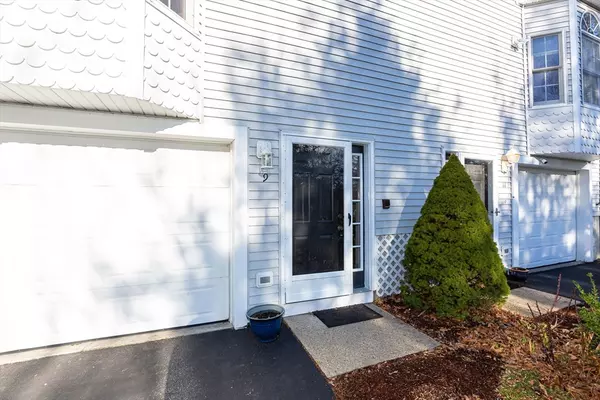 Plainville, MA 02762,9 Sunnyside #9