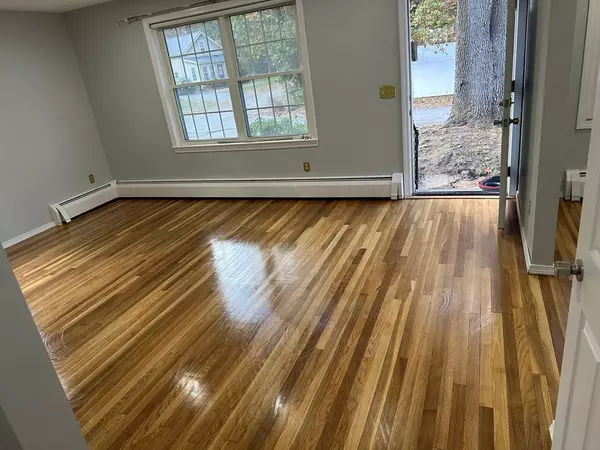 Fitchburg, MA 01420,20 Oregon Ave