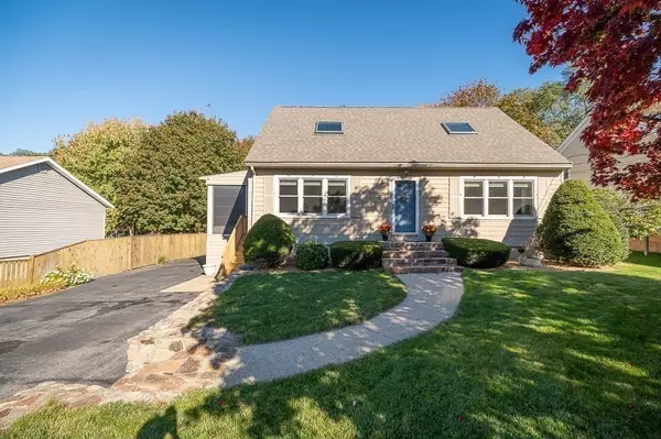 Gloucester, MA 01930,28 Macomber Road