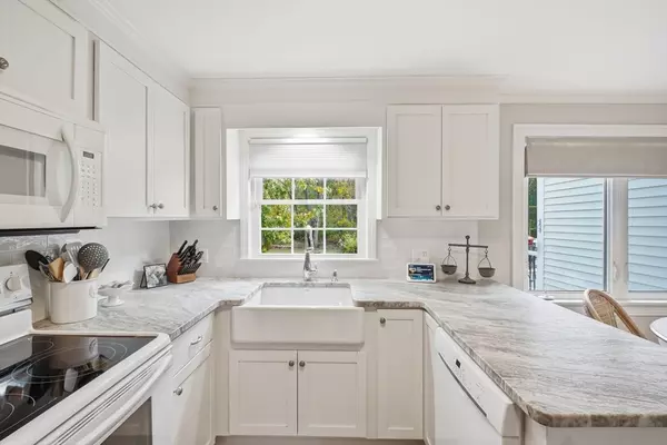 East Longmeadow, MA 01028,603 Parker St