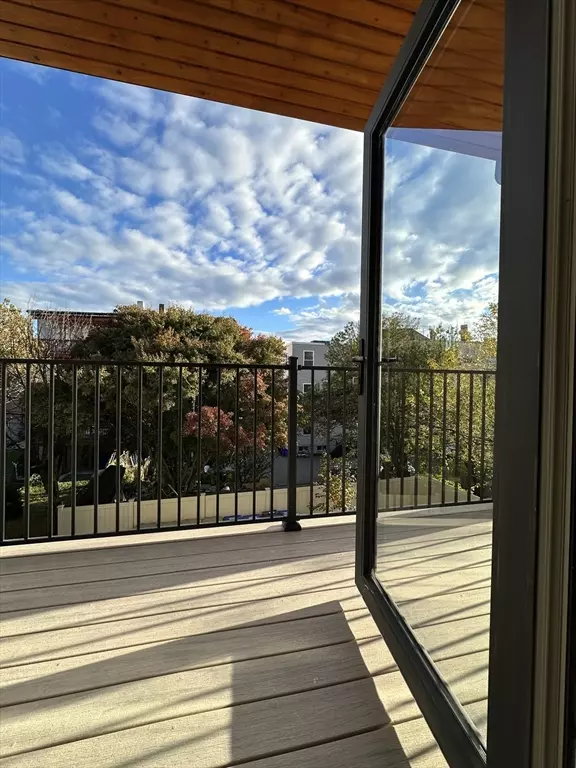 Boston, MA 02128,219 Saratoga Street #2