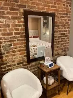 Boston, MA 02128,158 Cottage St. #1F