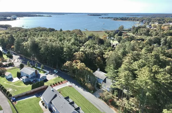 Wareham, MA 02532,1 Pine Tree Dr