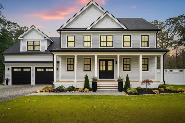 27 Woodcock Road, Dartmouth, MA 02747