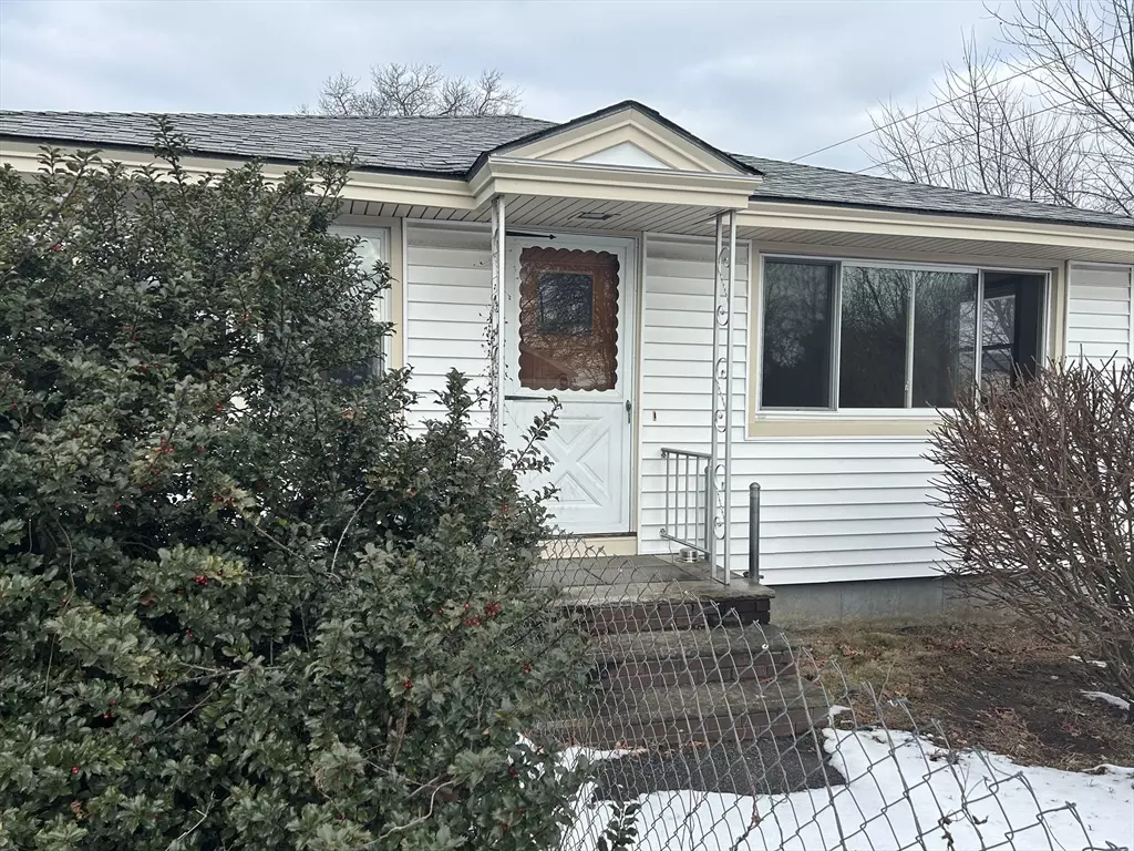 Lawrence, MA 01843,5 Lafayette Ave