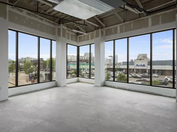 Boston, MA 02128,40 William C Kelly Sq