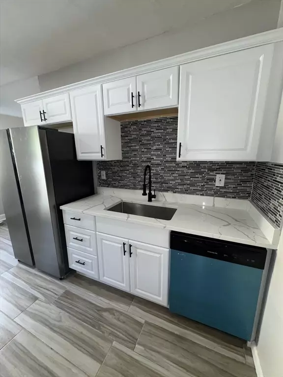 Springfield, MA 01108,86 Alden Street