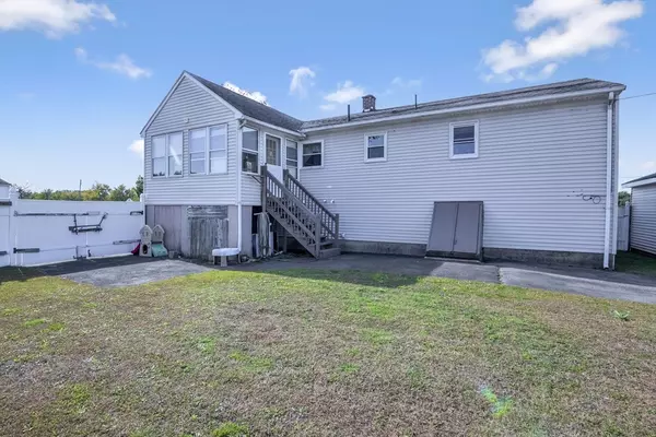 Springfield, MA 01107,485 Riverside Rd