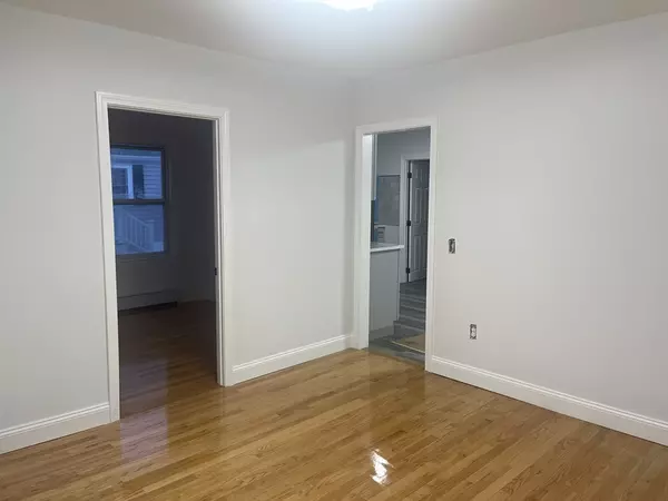 Stoughton, MA 02072,324 Park St #1