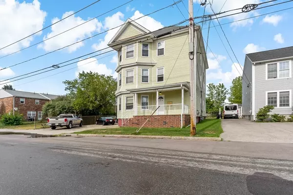 185 Steven St, Fall River, MA 02721