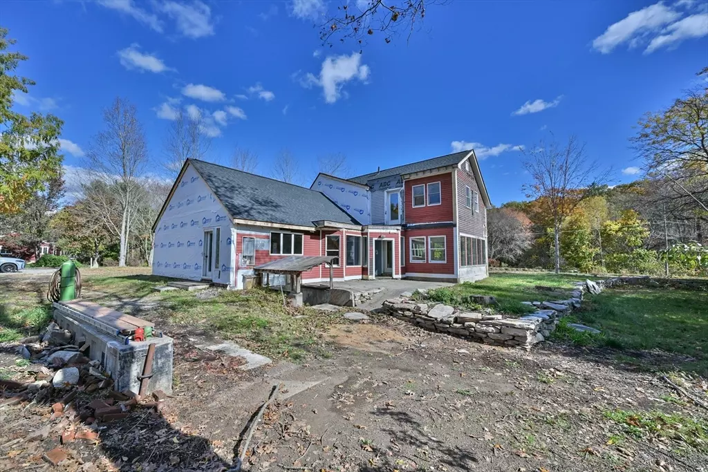 Webster, MA 01570,18 Kingsbury Rd