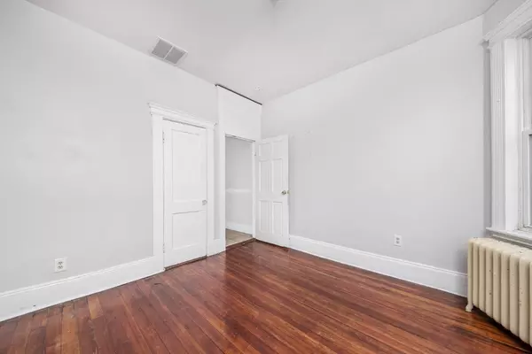 Chelsea, MA 02150,51 Shurtleff #3