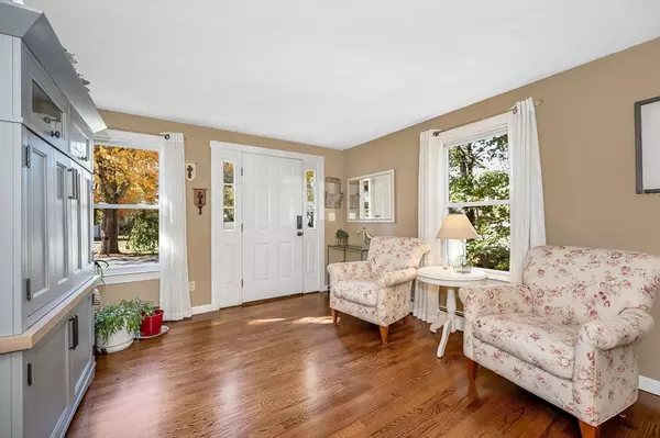 Westborough, MA 01581,5 Chauncy Cir