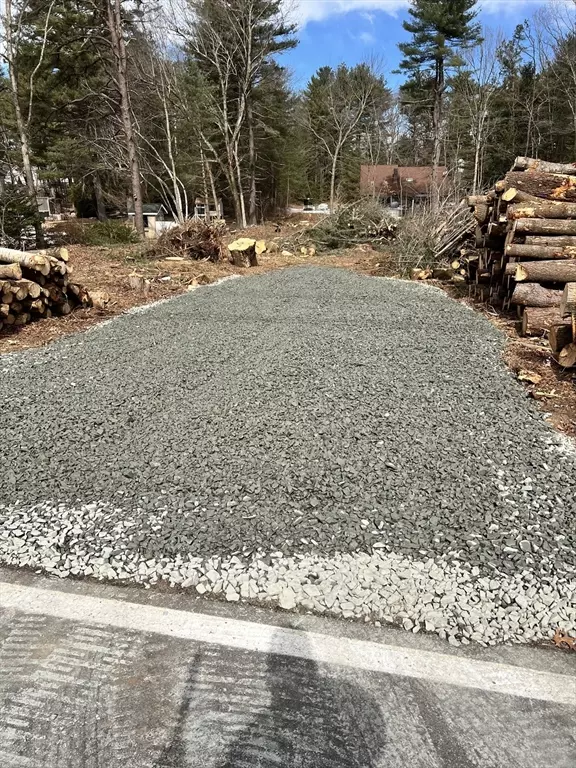 Southwick, MA 01077,150 S. Longyard