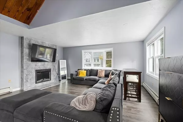 Worcester, MA 01604,44-A Greencourt St.