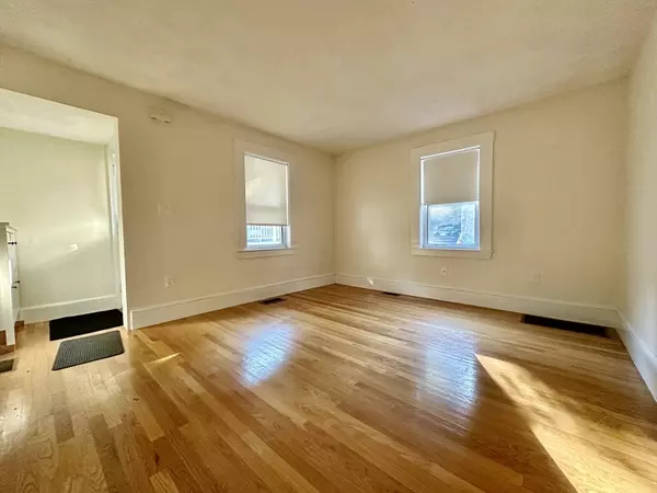 Watertown, MA 02472,7 Rifle Ct #7